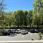 Garden View Top Center Apart